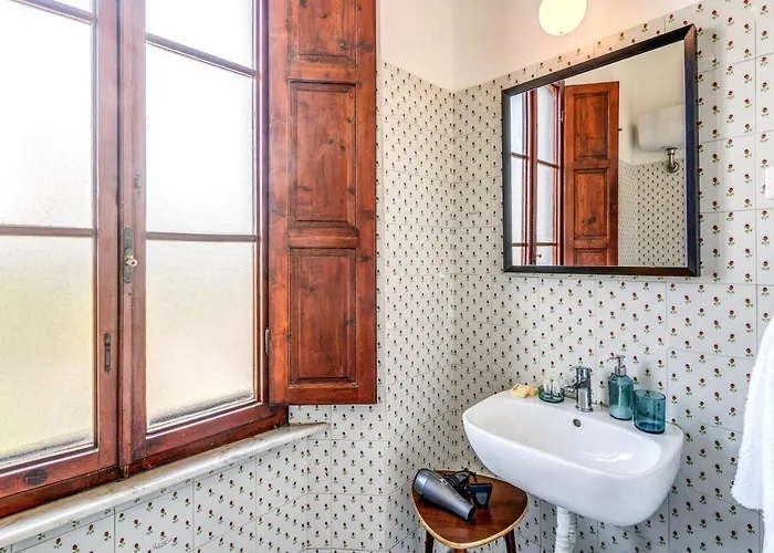 Aweshomeitaly - Tower 3* ピサ